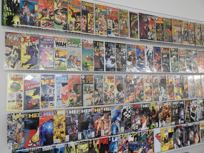 Huge Lot 120+ Comics W/ Superman, Robin, Tarzan+ Avg Fine- Condition!!