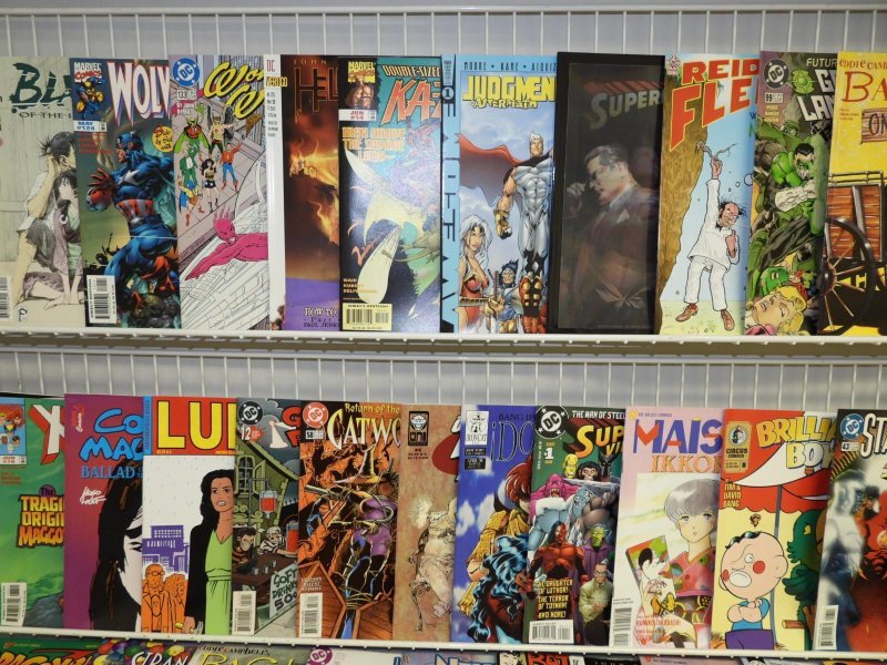Hug Lot of 147+ Comics! Dragon Ball!