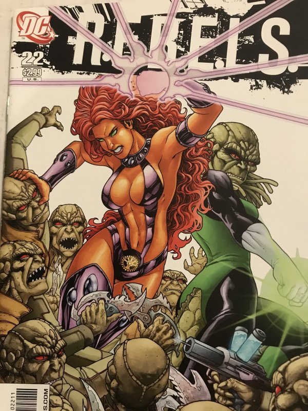 R.E.B.E.L.S. #22 : DC 1/11 NM-; Starfire, Brianiac 2, Legion of Superheroes