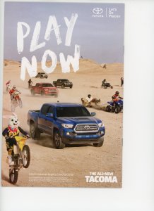 Green Arrow 46 Looney Tunes Variant  9.0 (our highest grade) Daffy Duck!