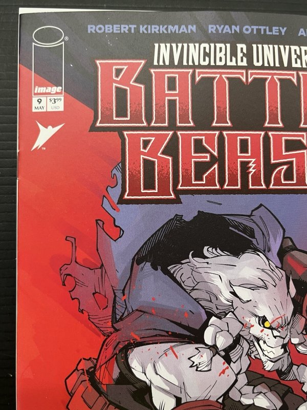 INVINCIBLE UNIVERSE BATTLE BEAST #9 D LUDO LULLABI 1:25 Var IN-HAND PROSHIPPER