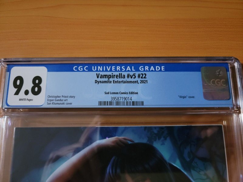 Vampirella #22 Sun Khamunaki Virgin Variant ~ CGC 9.8 ~ 2021 Dynamite Comics