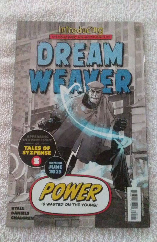 Hitomi #5 Cover B (2023)