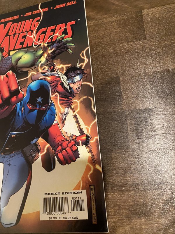 YOUNG AVENGERS #1 1st Appearance Kate Bishop Wiccan Hulking Marvel 2005