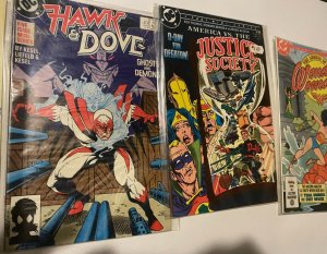 5 DC Comics Wonder Woman 1 + Justice Soceity 4 Hawk & Dove 1 Camelot 6 7 80 MT2