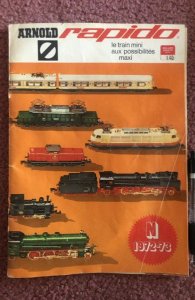 Arnold rapido N 1972-73 train catalogue in FR.
