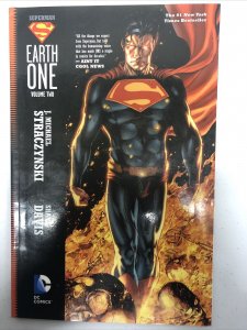 Superman Earths One Vol # 2 (2012) TPB Micheal Straczynski•Shane Davis DC Comics