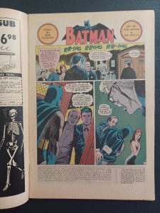 Detective Comics #385 - Batman - Robin - Batgirl - Neal Adams - 1969 - VG/FN