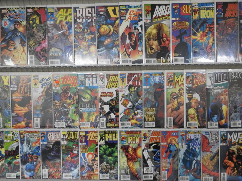 Huge Lot 120+ W/ Hulk, Captain America, Blade+ Avg VF Condition