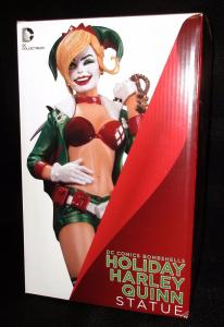 DC Comics Bombshells Holiday Harley Quinn Statue - New!