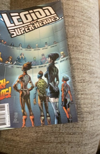 Legion of Super-Heroes #48 (2009)  