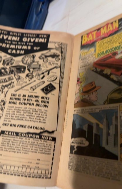 Batman #101 (1956)Clark Kent/Robin app gold/silver crossover see descri