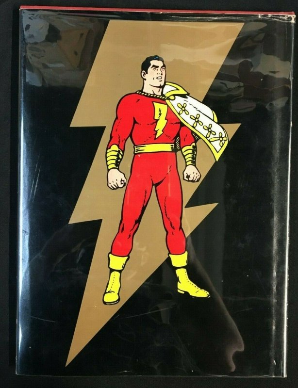 DC COMICS FAMOUS 1ST EDITION OVERSIZED HARDCOVER WHIZ COMICS 1ST CAPTAIN MARVEL