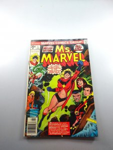 Ms. Marvel #1 (1977) - F