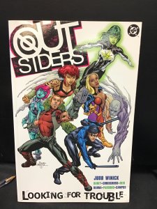 Outsiders: Looking For Trouble (2004)tpb