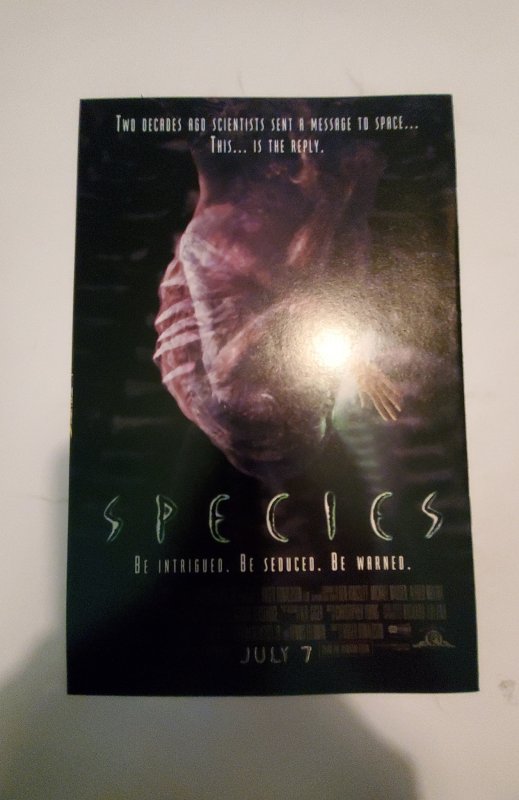 Species #1 (1995) NM Dark Horse Comic Book J742