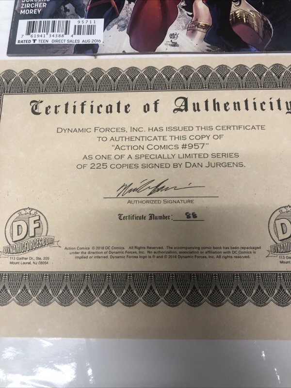 Action Comics # 957 (2016)  Signed Dan Jurgens • DC Comics • Zircher • Morey