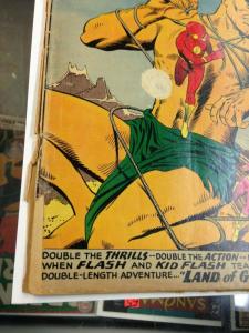 The Flash 120 Fair 1st App. Golden Giants (May.1961)