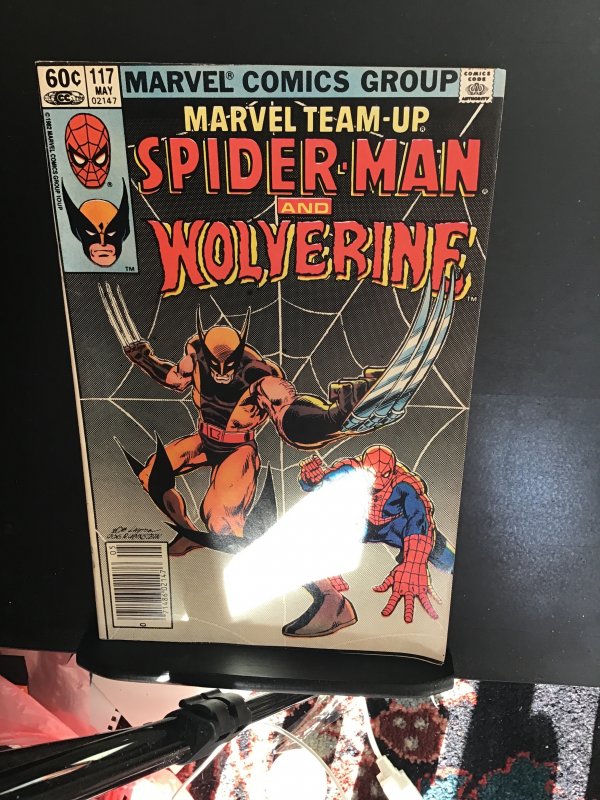 Marvel Team-Up #117 (1982) high-grade Wolverine, Spider-Man key! VF/NM Wow!