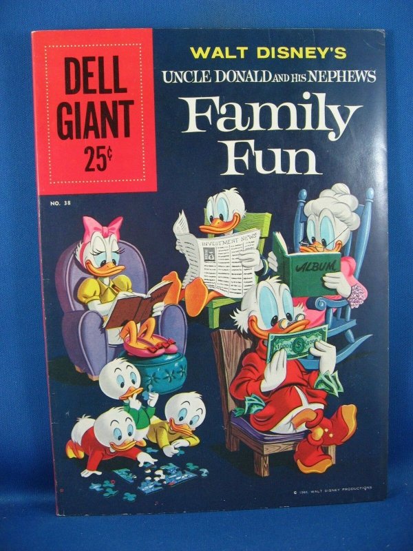 Dell Giant #38 - Walt Disney's Uncle Donald and His Nephews Family Fun 1960 VF