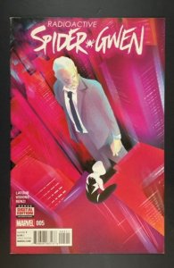 Spider-Gwen #5  (2016)