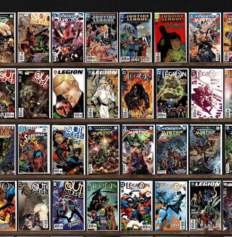 Huge Lot 150+ Comics with Batman, The Legion, Outsiders, Justice League & More!