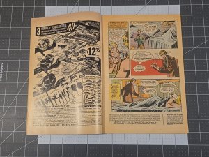 Flash #215 ?-Crossover Story Featuring Golden Age Flash & Silver Age Flash—1972