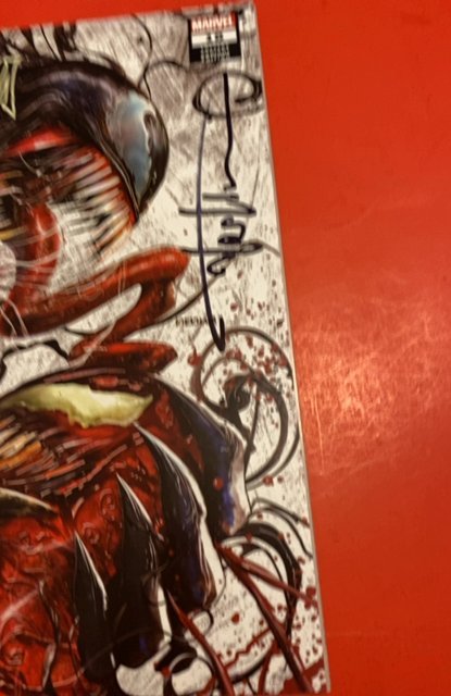 Venom 18 Tyler Kirkham Comic Spot Exclusive Signed by Kirkham