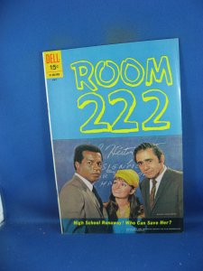 ROOM 222 2 F VF PHOTO CVR DELL 1970