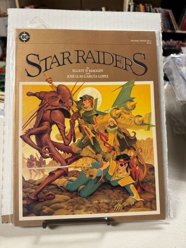 STAR RAIDERS DC Graphic Novel #1 (1983) ATARI  ELLIOT S. MAGGIN