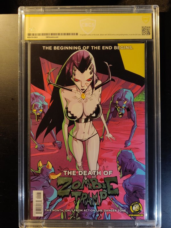 Vampblade Season 3 #1 Mendoza Risque Variant Sig by Dan Mendoza (2018) CBCS 9.8