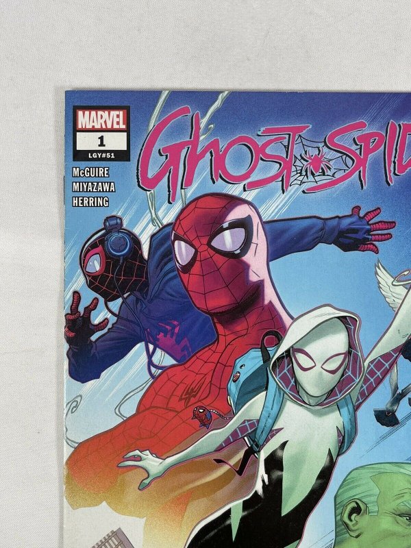 Marvel Comics Ghost Spider #1 FIRST PRINT 2019 Gwen Stacy Spider-Man Giant Rat