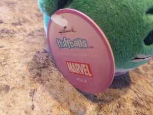 Set of 2 Hallmark Iron Man and Hulk Fluffballs NWT Free Shipping