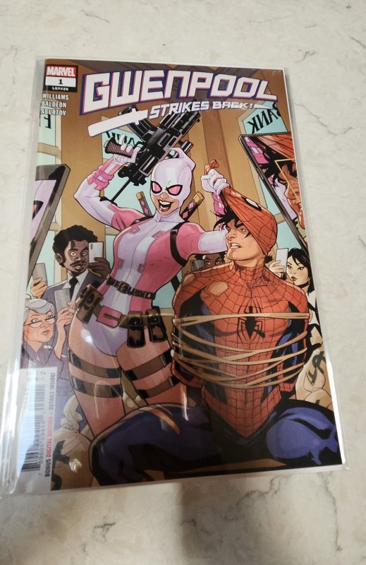 Gwenpool Strikes Back #1 (2019)