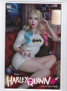 HARLEY QUINN #24 WARREN LOUW EXCLUSIVE VARIANT NM