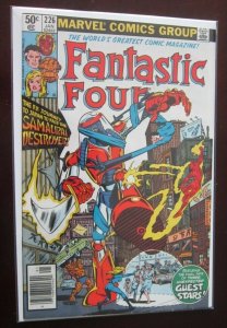 Fantastic Four #226 Newsstand Marvel 1st Series 8.0 VF (1981) 
