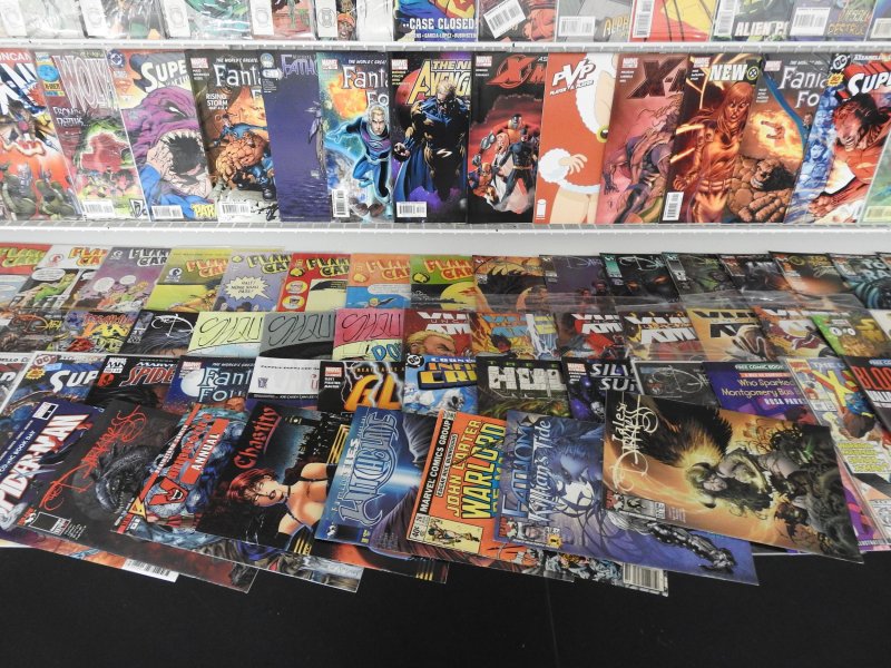 Huge Lot 180+ Comics W/ Green Lantern, Flash, G.I.Joe, +More! Avg VF- Condition!