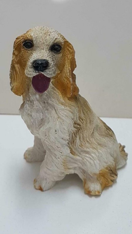 Figura perro de resina: Cocker Spaniel Ingles de 8x6 cm