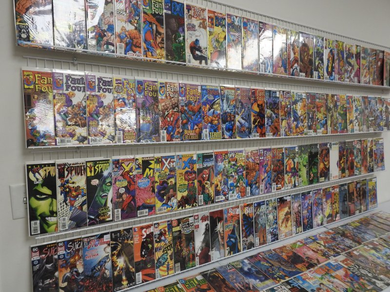Huge Lot 130+ Comics W/ Fantastic Four, Batman, Thor +More AVG VF-