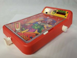 Vintage SPIDERMAN  HULK  Pinball game Mini Toy 1979 RARE