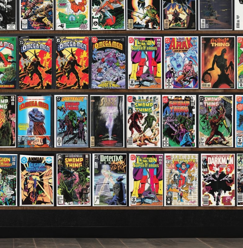 Huge Lot 150+ Comics with Detective Comics, Legion Of Super Heroes & More!