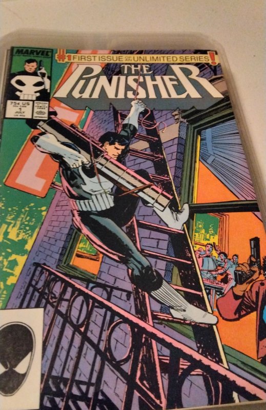 The Punisher #1 (1987) Punisher