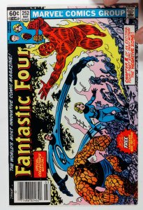 Fantastic Four #252 (1983) Horizontal format on cover and throughout entire s...