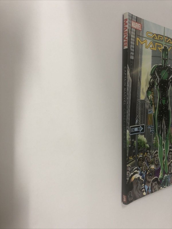 Captain Marvel Crazy Like a Fox (2004) Vol #3 Marvel Comics Peter David•Stomoyor