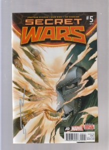 Secret Wars #5 - SIGNED BY ESAD RIBIC! (8.5) 2015