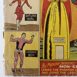 Adventure Comics 300 - Key Start Of Legion Of Superheroes. Cover split, Detached