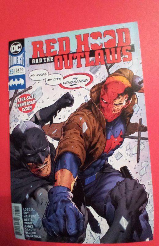 Red Hood and the Outlaws #25 バットマン リーフ