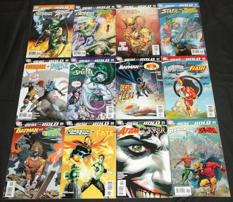 Modern DC BRAVE & THE BOLD VOL 3, 32Comic Lot Batman Superman most VF-NM