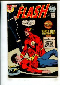 FLASH #215 (5.5) GOLDEN AGE FLASH!! 1972