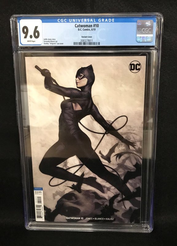 Catwoman #10 (DC, 2019) CGC 9.6 - Artgerm  Variant